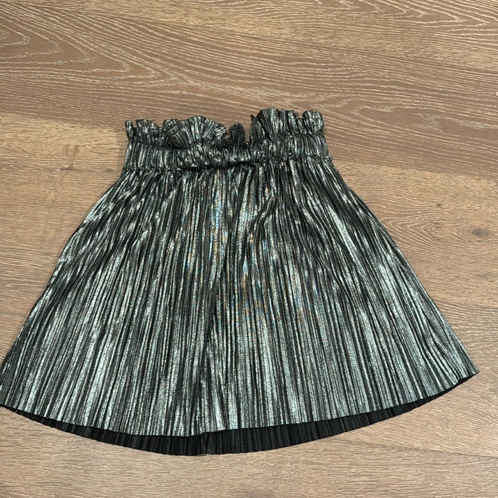 Metallic stretchy skirt - worn once!!